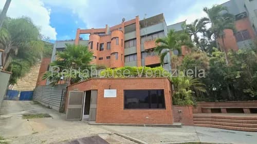 Leandro Manzano, Apartamento En Venta, Ubicado En San Roman Av, #26-20717