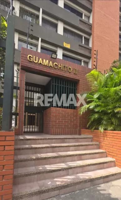 Vive en el corazón del Este de Barquisimeto, al lado de El Impulso. Un apartamento amplio, estratégico y con servicios garantizados.