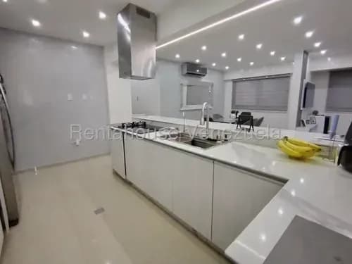 Gabi Vende Espectacular Moderno Comodo Y Seguro Apartamento En El Este De Barquisimeto Cod 26 13436, Amplio, Seguro, Con Bellas Areas Comunes Contactame!