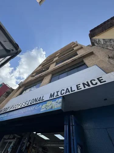 Edificio Comercial En Venta Avenida Miquilen Los Teques Estado Miranda