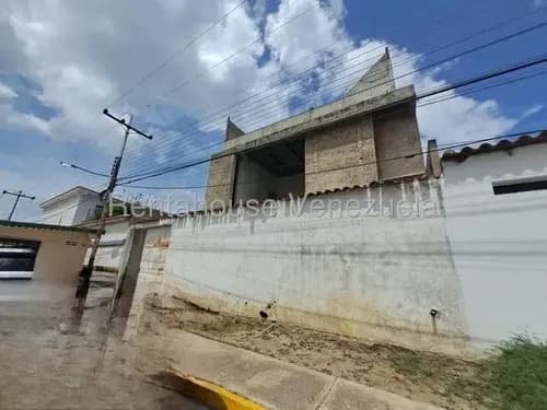 Venta Casa Obra Gris Urb Corinsa Acepta Financiamiento Gjg 26-4395