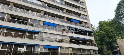 Apartamento En Alquiler Sebucán Moderno Con Balcón Y Espectacular Vista Al Ávila #26-12835