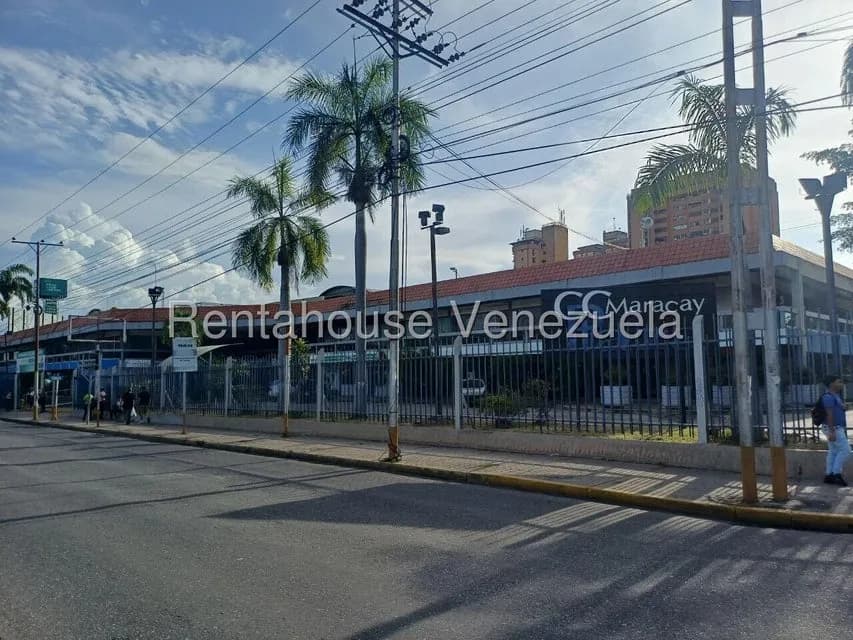 Comercial (Local Comercial) en Venta en El Centro, Aragua