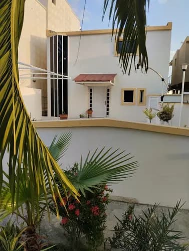 Remax Lider Vende Casas Bote A Bello Espejo De Agua-alexis