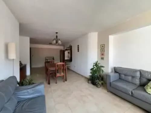 Apartamento En Res. Kiara La Trigaleña Valencia