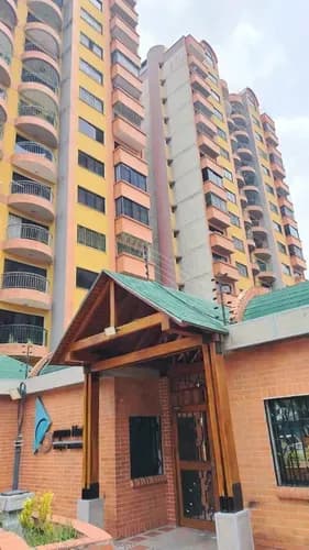 Apartamento En Venta En Naguanagua Res Guaparo Norte Ls