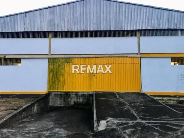 Oportunidad de Inversión: Venta de Galpón + Terreno + Fábrica de Cartones de Huevo.