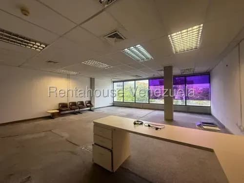 Lcda. Milagros Carrasquel Oficina Alquiler Barquisimeto Lara Zona Este El Parque Economica Comercial Economico Código Inmobiliaria Rent-a-house 26-2902