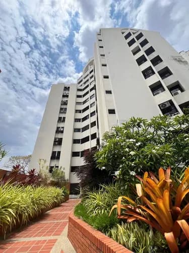 Amplio Apartamento En Los Mangos! Res. Sayonara: 134m2, 3 Hab, Planta Eléctrica 100% Y Agua 24/7 Eglis González