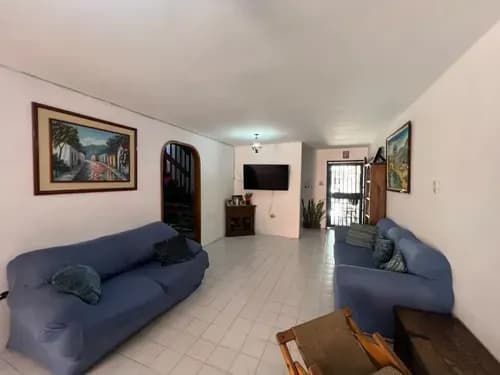 Se Vende Casa Quinta En Urb. Quintas Del Norte, Urb Las Quintas, Naguanagua Lm