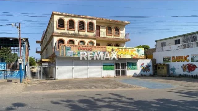 VENTA DE EDIFICIO PARA REMODELAR CON LOCAL COMERCIAL ZON OESTE