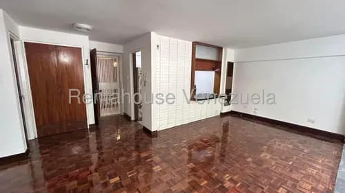 Apartamento En Alquiler Ubicado En La Urb. Alta Florida