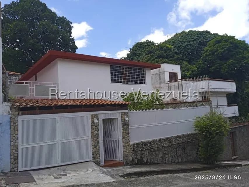 Casa (Duplex) en Venta en Alta Florida, Distrito Metropolitano