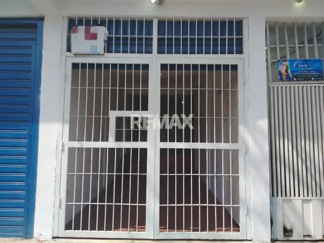 Local Comercial en Alquiler Avenida el Placer