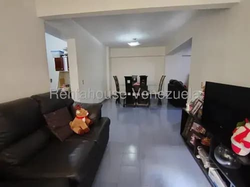 Apartamento En Venta El Paraiso 26-11975