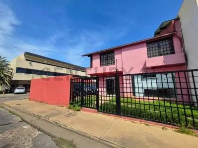 Century 21 en Alquiler Local en Lecheria a pie de la calle Nueva Esparta