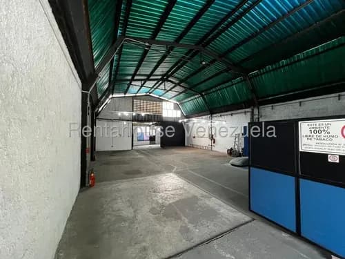 Raíza Suárez Alquila 2 6 1 0 3 3 0 Galpón Con Oficinas Equipadas, Baños, Depósito, Vestidores, Sistema Eléctrico Con Voltaje 110v Y 220v Trifásica, Centro De Barquisimeto