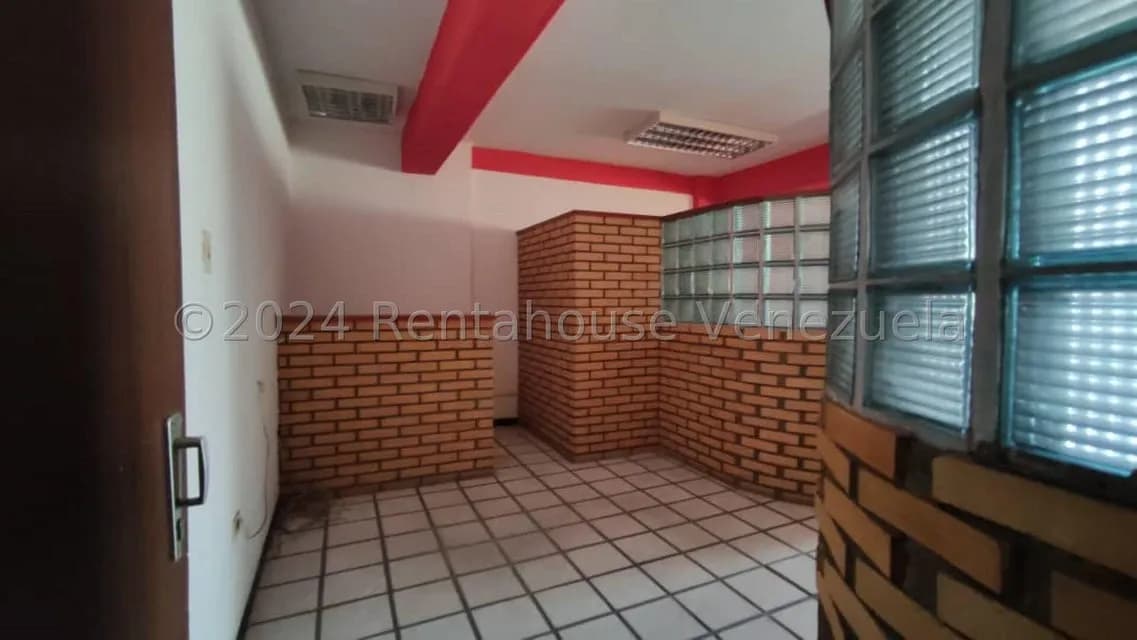 Comercial (Oficina) en Alquiler en Centro, Lara