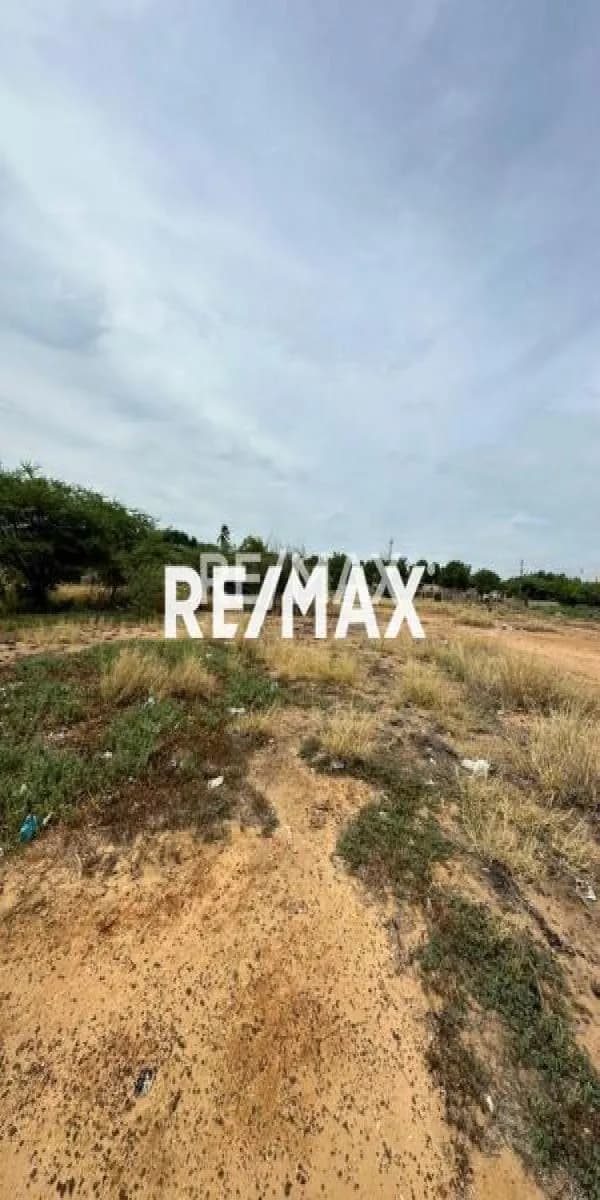 Terreno en Venta Av. Milagro Norte