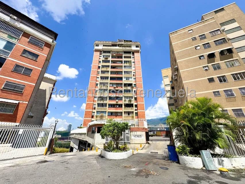 Comercial (Oficina) en Venta en Colinas de Bello Monte, Distrito Metropolitano