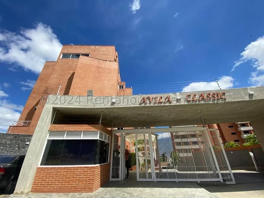 Apartamento (1 Nivel) en Venta en Lomas del Sol, Distrito Metropolitano