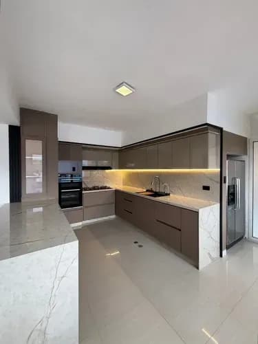 Mc Vende Moderno Apartamento En Urb Mirage, El Bosque, Valencia - Skg-100