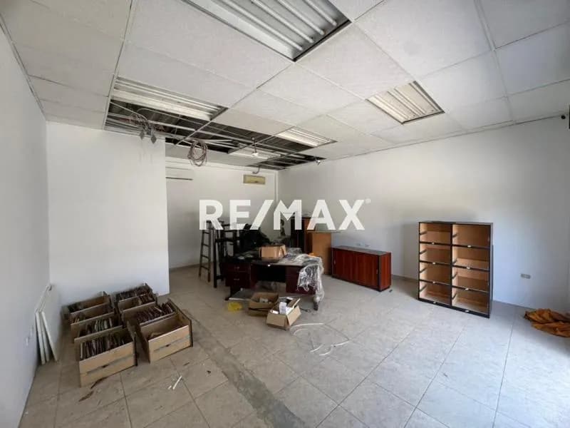 ALQUILO LOCAL COMERCIAL EN ZONA 1 BARQUISIMETO