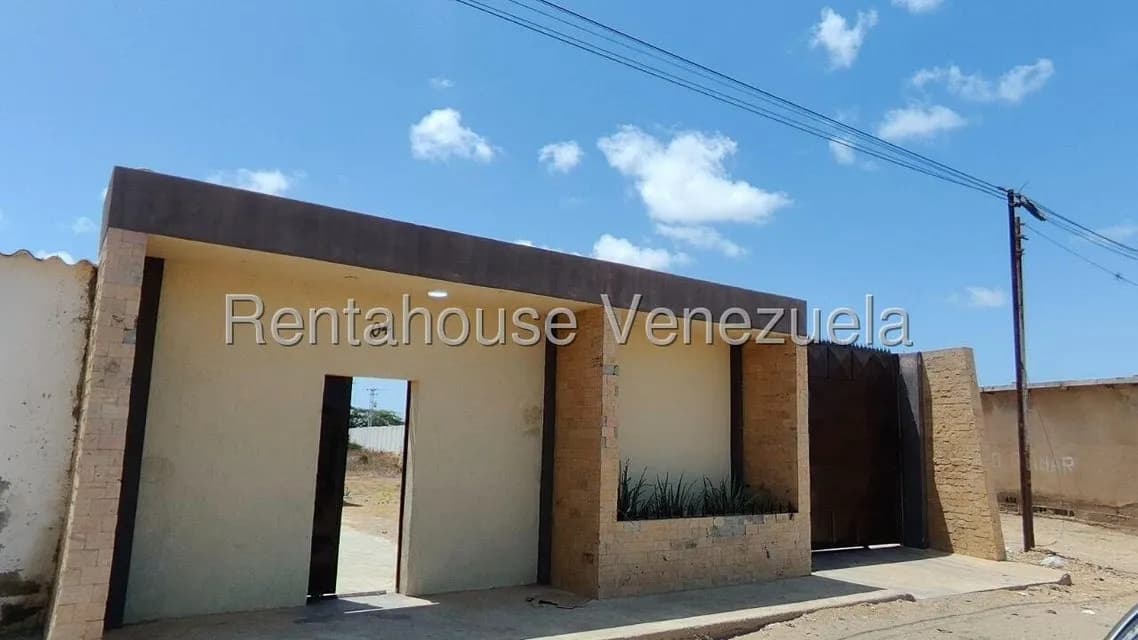 Comercial (Galpon - Deposito) en Alquiler en Ali Primera, Falcon