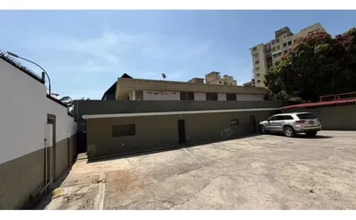 Vendo Galpón Comercial + Lote De Terreno 2900m2 Maripérez 0883