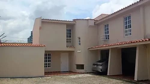 Kyr Town House En Venta En Res Villas El Encanto El Rincón Mañongo