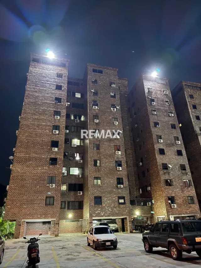 Apartamento en venta en trigal Norte planta 100 piso bajo