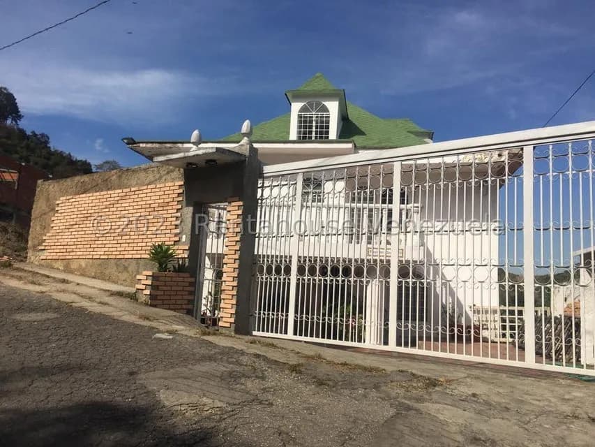 Casa (Multipes Niveles) en Venta en Corralito, Distrito Metropolitano