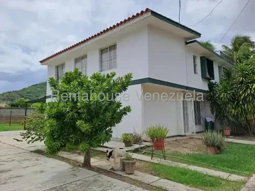 Jip 26-757. Venta Casa Quinta En Urb Santa Rosalia. Cagua