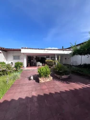 Se Alquila Casa En Pueblo Nuevo