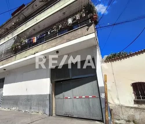 Local En Venta Alta Vista 240mts