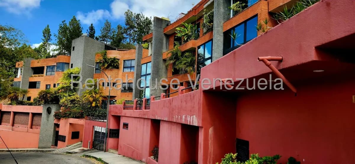 Townhouse (Duplex) en Venta en Monterrey, Distrito Metropolitano