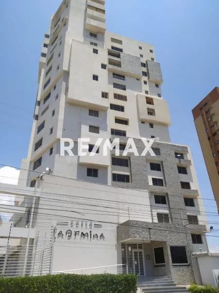 Apartamento tipo estudio en el Edificio Costa Taormina
