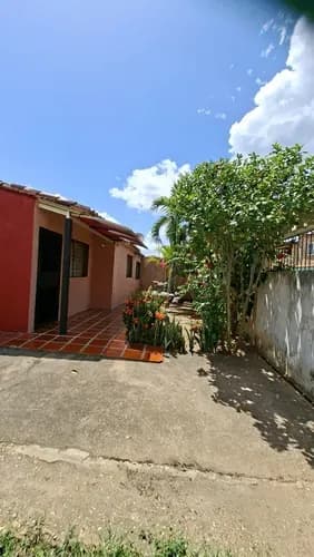 Linda Casa Campestre En Guayabal Maturín