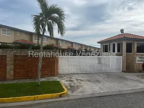 Townhouse En Venta Puerto Encantado Mls #26-8658 Sc