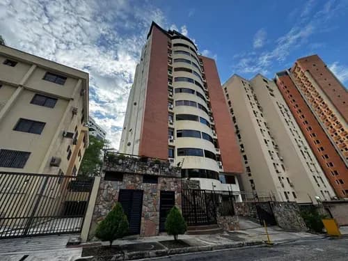 Se Vende Apartamento En La Urb. El Bosque. Conjunto Cerrado Con Vigilancia 327458-er