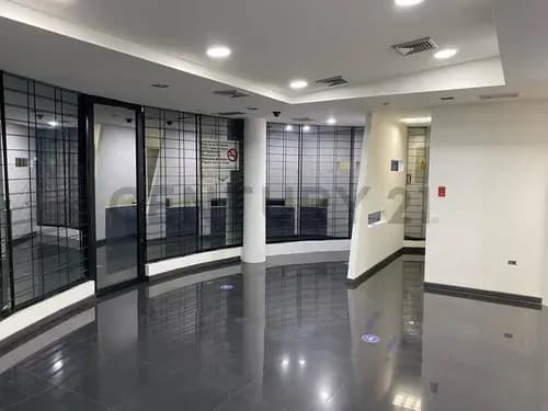Venta De Local Comercial En Urb. El Remanso, San Diego