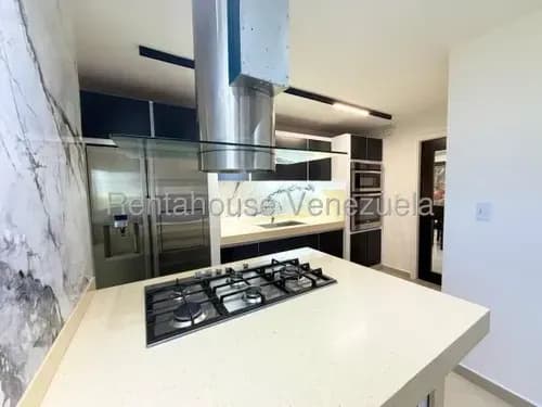 Jean Pavon Tiene En Venta Moderno Y Amplio Apartamento De 149 Mt2 En El Triangulo Del Este Barquisimeto Lara 26-16347