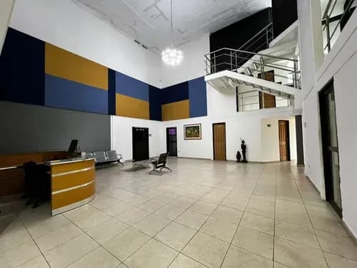 Global Vende O Alquila Galpón En Zona Industrial, Valencia.