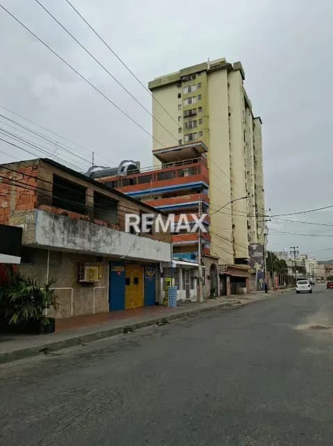 EN VENTA FONDO DE COMERCIO EN PORLAMAR