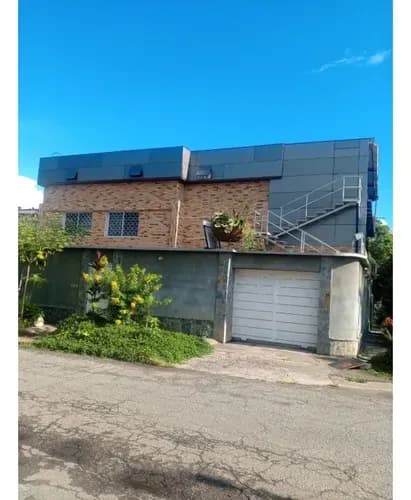 Oficina Alquiler A Estrenar California Norte Calle Cerrada Caracas