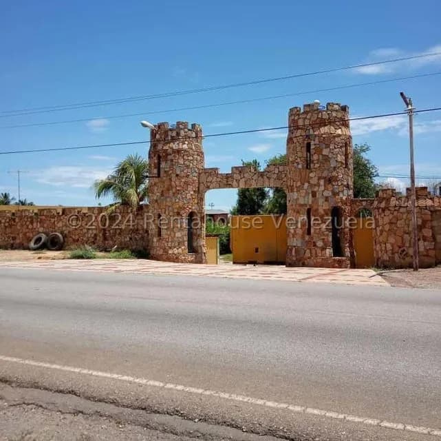 Comercial (Posada) en Venta en Ensenada Honda, Sucre