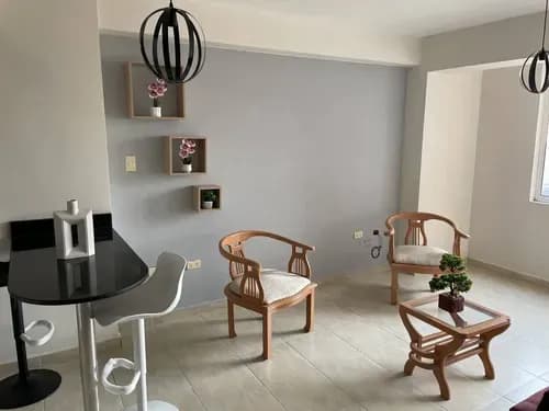 Apartamento Semi Amoblado En Mañongo