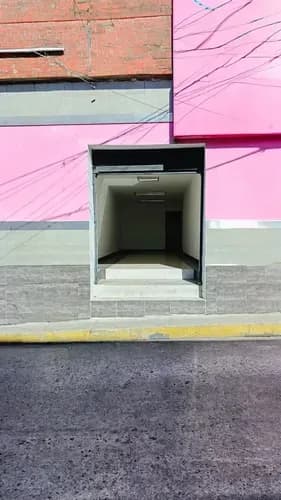 Local En Alquiler 40 M2. Av. 8. Mérida.