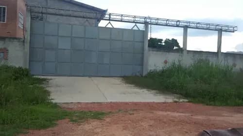 Alquiler De Galón En Z.i. El Ingenio, Guatire-edo. Miranda