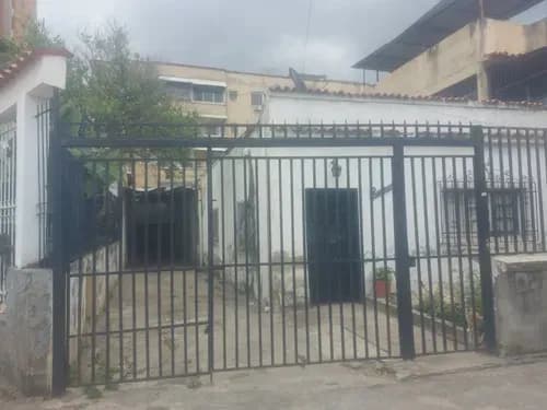 Remato! 139k Con Potencial Comercial, Transporte Público, Ubicación Estratégica Con Fácil Acceso A La Autopista, Centros Comerciales, Colegios,panaderi, Supermercados, Clínicas, Farmacias, Parques